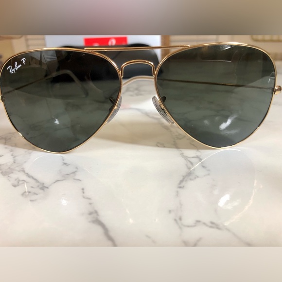 *SOLD* Authentic Ray Ban Polarized Aviators Gold Women’s 58 mm - Picture 3 of 12